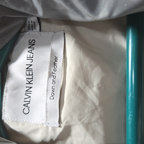 Calvin Klein reflector puffer jacket - Picture 2 of 4